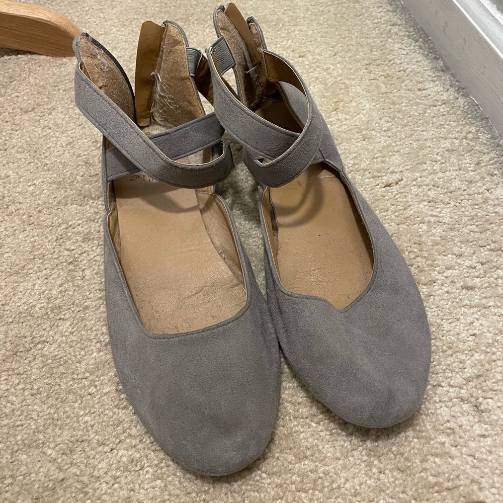 Grey Flats